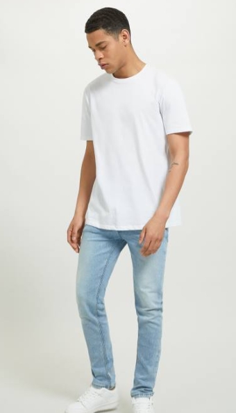 Kako so mi alcott jeans spremenile vsakdanjik v pisarni